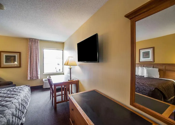 Lodge Econo Marion