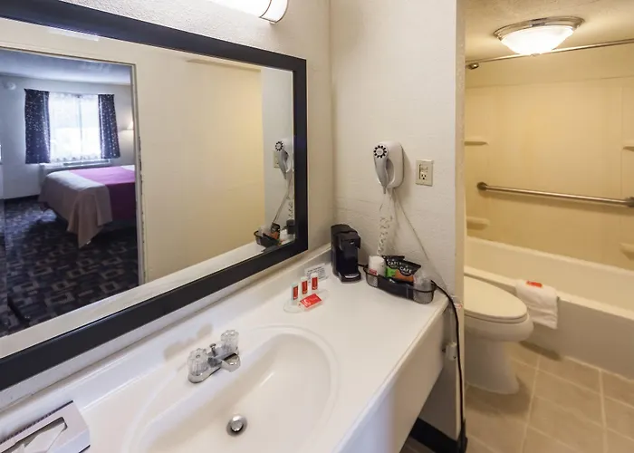 Econo Lodge Marion